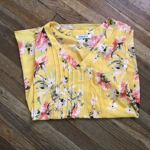 Yellow Flower Print Sleeveless Blouse